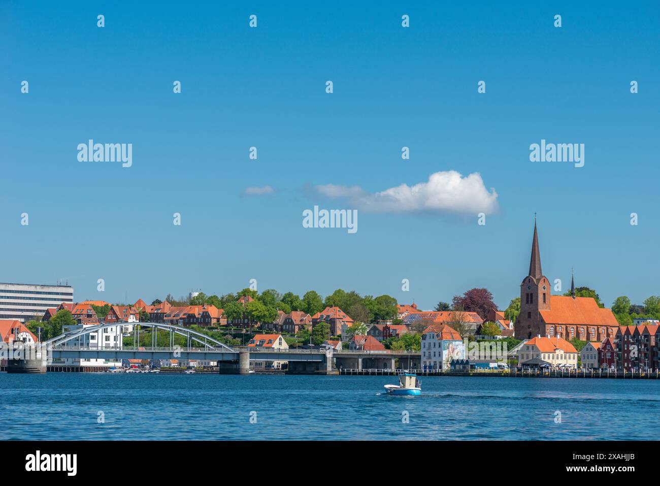 Vue sur la vieille ville commerçante de Søonderborg sur le fjord de Flesnurg, ALS, Sonderburg Bay, Insel Alsen, Südjütland, Sud de Dänemark Banque D'Images