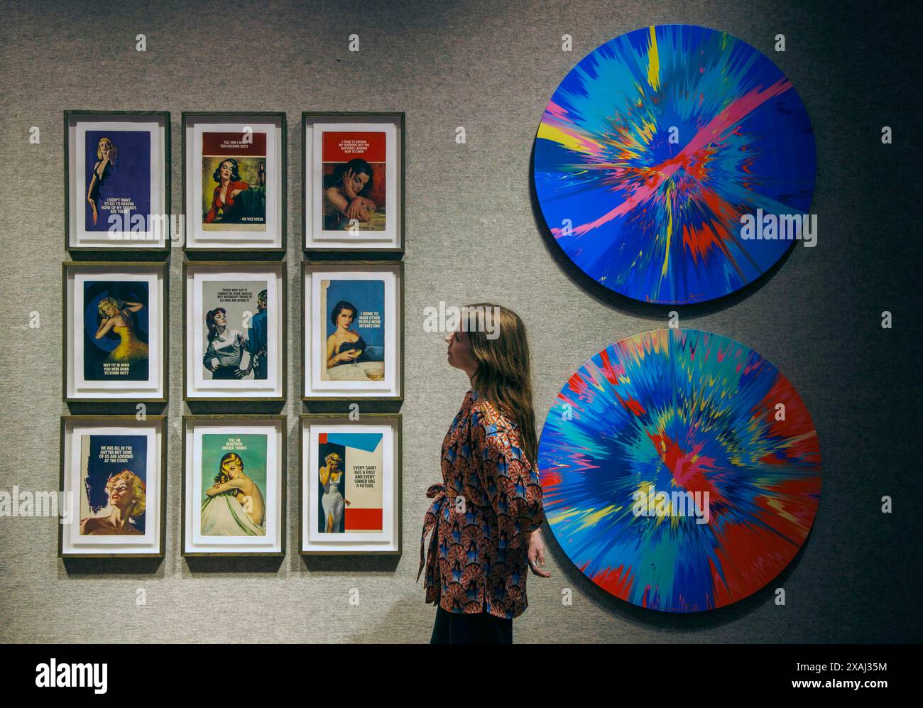 Londres, Royaume-Uni 7 juin 2024 Pulp Fiction Series, £2 500 - £3 500( à gauche) par les Connor Brothers et Damien Hirst(britannique, né en 1965) Beautiful, Too Noble, Extraedably Equivoous, Almost Veridical, vague mais brillant peinture vapeur, des belles peintures £8 000 - £12,000Beautiful (Top), et la peinture Vapor tout à fait harmonieuse, des belles peintures £8 000 - £12 000 ( les artistes cultes les frères Connor se sont associés avec Bonhams pour présenter tout sauf ordinaire, une vente aux enchères célébrant toutes choses extraordinaires le 12 juin à Bonhams New Bond Street, Londres. Une section de la vente aux enchères sera h. Banque D'Images