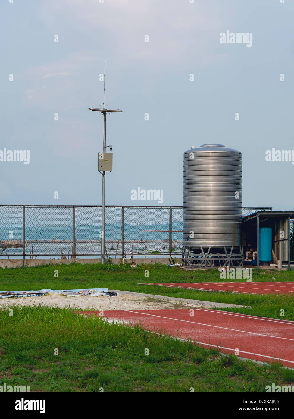 Réservoir d'eau à l'ovale du complexe sportif de Muntinlupa Banque D'Images
