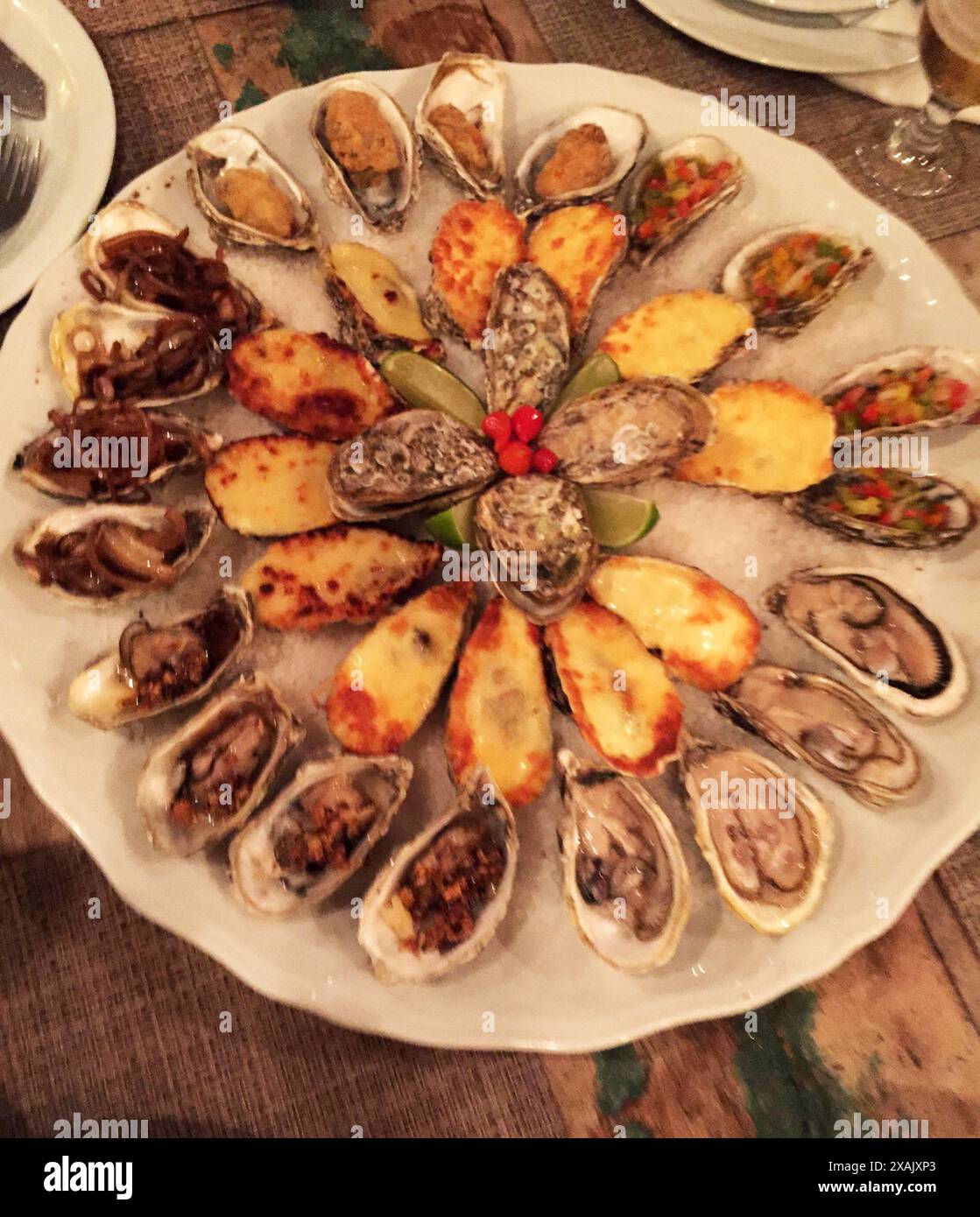 Cuisine brésilienne, pâtes, poissons et fruits de mer Banque D'Images