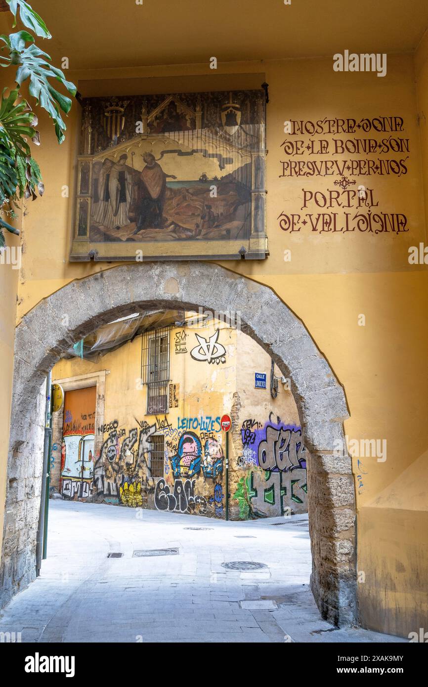 Europe, Espagne, Province de Valence, Valence, Ciutat Vella, porte historique de la ville Portal de Valldigna Banque D'Images
