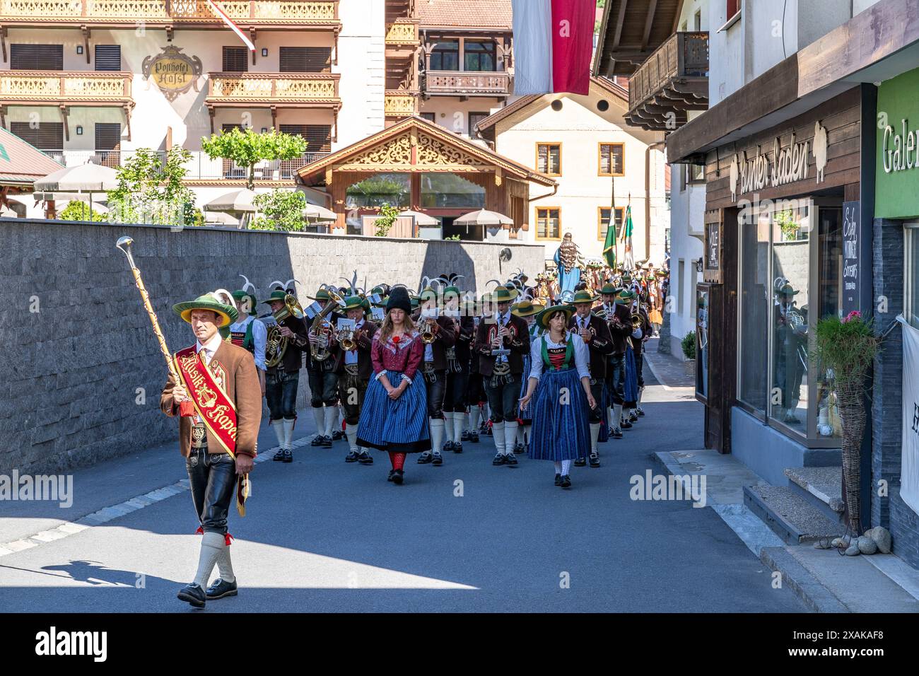 Europe, Autriche, Tyrol, Alpes de Ötztal, Ötztal, Oetz, procession du Sacré-cœur à Ötztal Banque D'Images