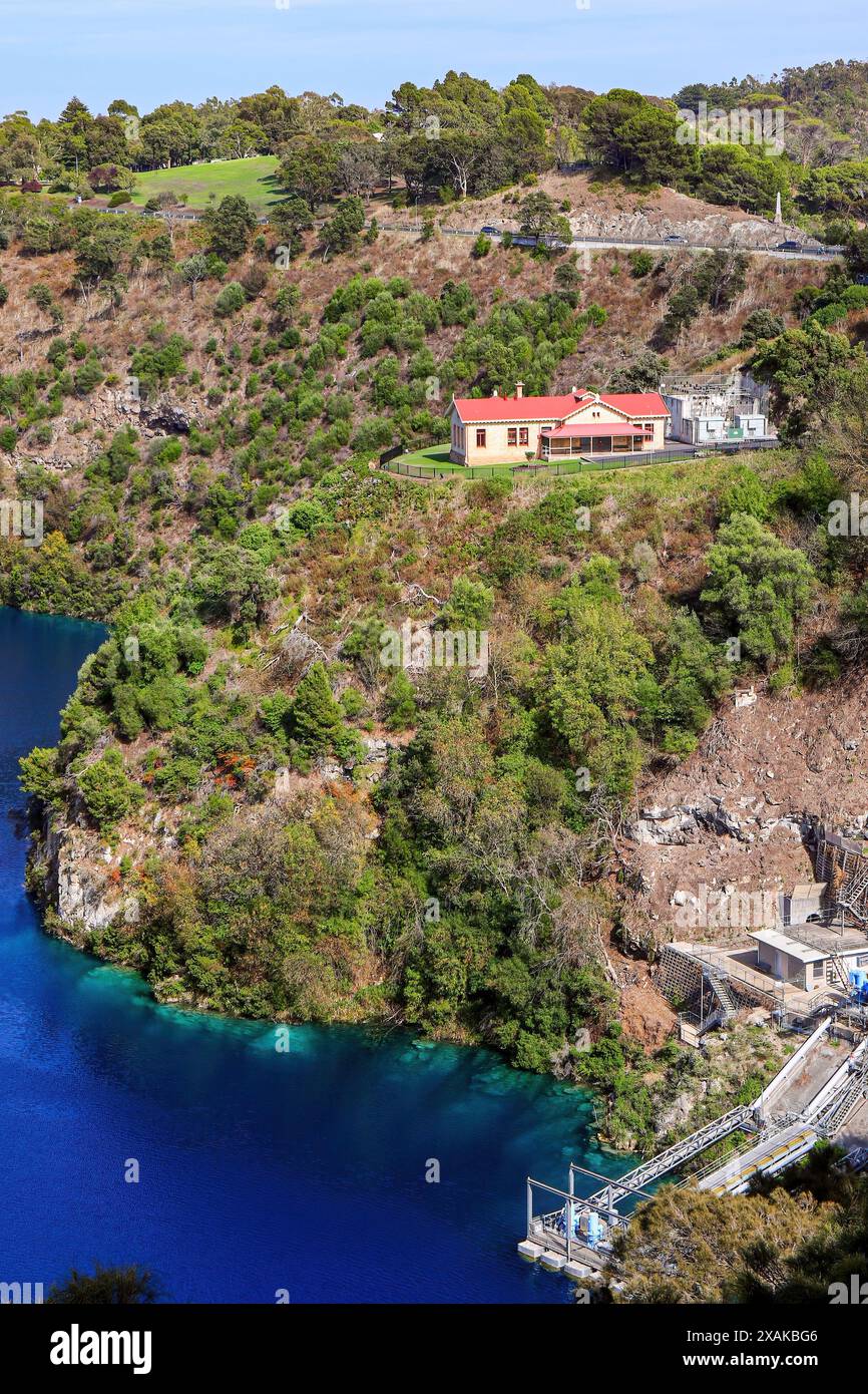 Blue Lake (Warwar), est un lac de cratère du Mont Gambier. Ce complexe maar alias Berrin est entouré par la ville de Mount Gambier, le deuxième i peuplé Banque D'Images