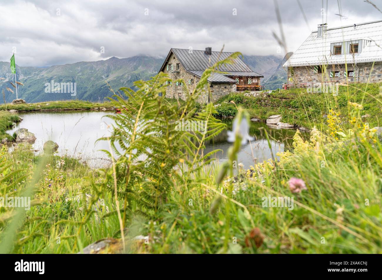 Europe, Autriche, Verwall, Tyrol, Paznaun, Galtür, vue pittoresque sur la cabane Friedrichshafener Banque D'Images