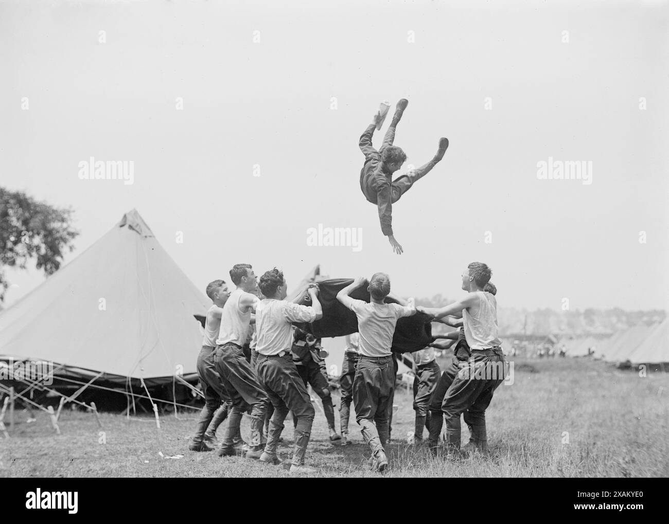 Boy Scouts - Gettysburg, 1913. Montre la Réunion de Gettysburg (la Grande Réunion) de juillet 1913, qui commémore le 50e anniversaire de la bataille de Gettysburg. Banque D'Images