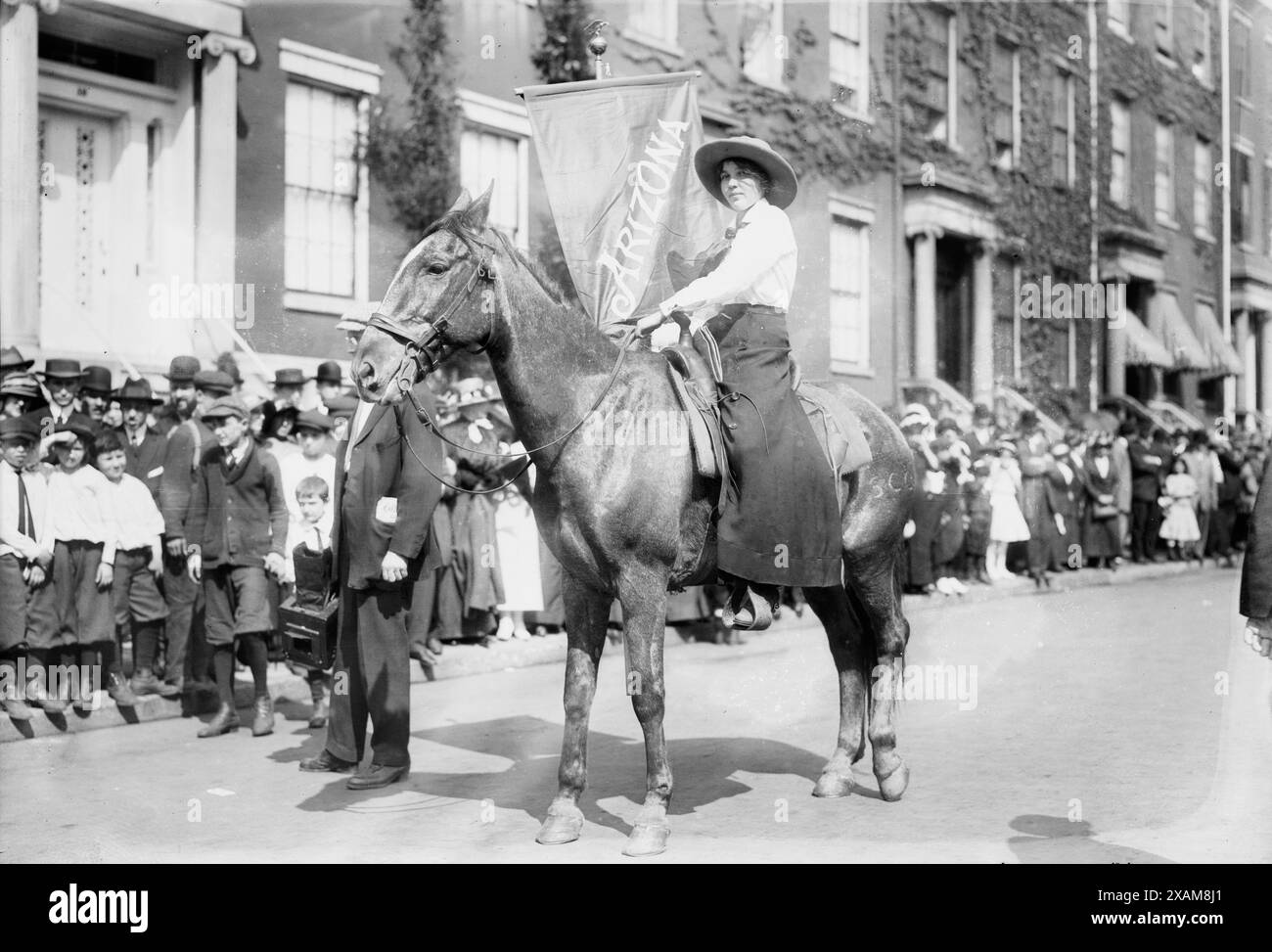 Madge Udall, suffrage parade, 1913. Banque D'Images