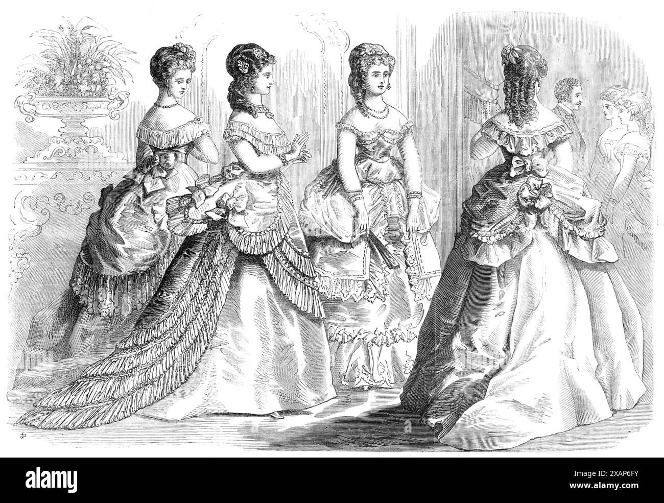 Paris mode pour mars 1869. 'Fig. 1. Robe de soirée &#xe0 ; traine de satin gris perle, avec une tunique bordée de dentelle blanc profond... le corsage est bordé de dentelle, et est garni d'une petite rose sur chaque épaule...Fig. 2. Robe de soirée en satin couleur primevère, avec train de cour garni tout autour de quatre volants ruchés de tulle illusion...le tablier devant est bordé de deux volants similaires, et les "paniers" et les extrémités arrondies de la ceinture avec un seul volant...Fig. 3. Robe de soirée ou de bal, en satin bleu pâle, la jupe garnie au bas d'une dentelle profonde fl Banque D'Images