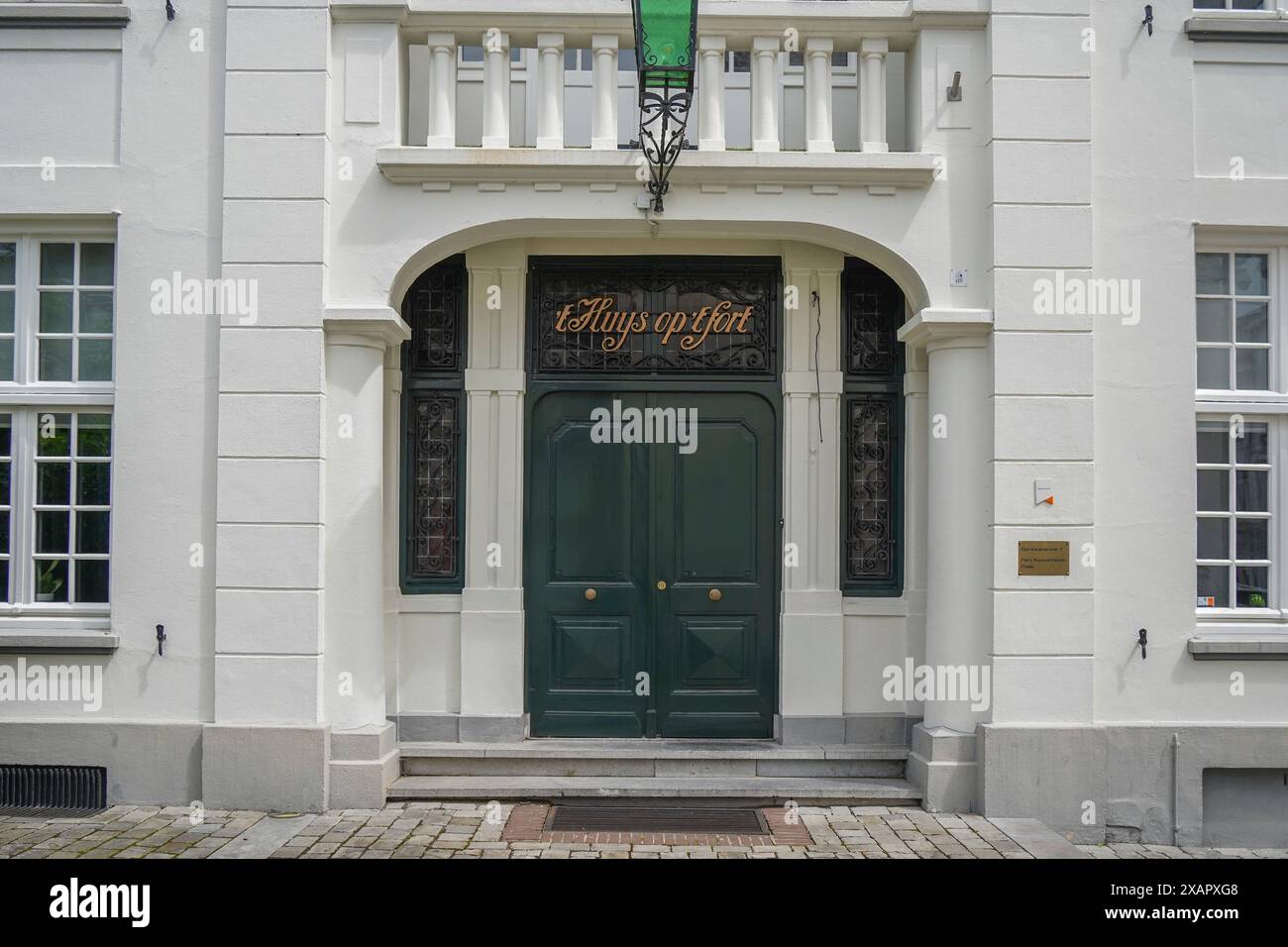 Entrée d'un ancien manoir, huis Op 't Fort, Sittard, Limurg, pays-Bas. Banque D'Images