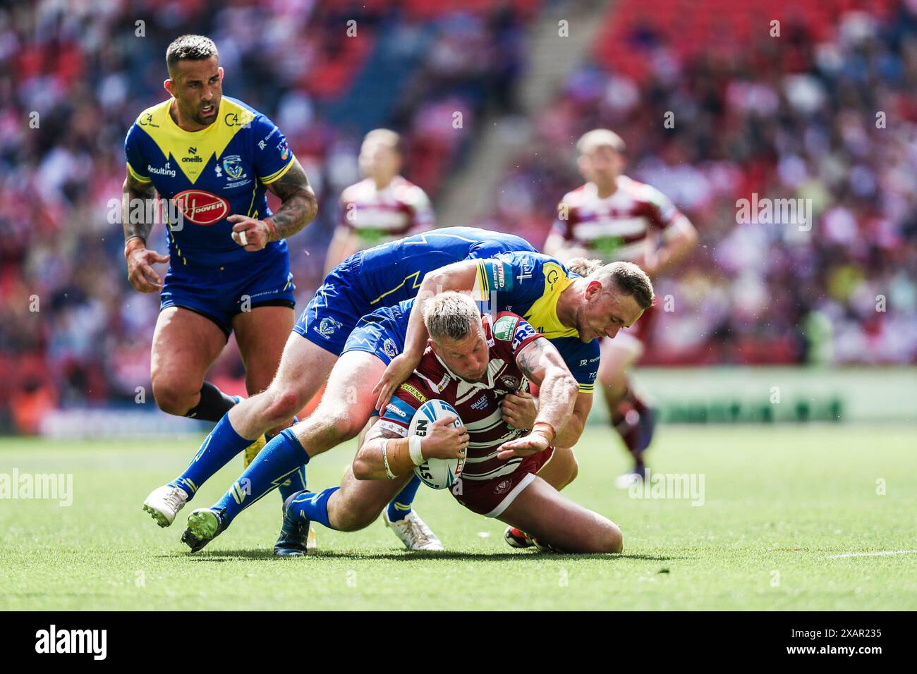 Lors du match final de la Betfred Challenge Cup Warrington Wolves vs Wigan Warriors au stade de Wembley, Londres, Royaume-Uni, le 8 juin 2024 (photo par Izzy Poles/News images) Banque D'Images