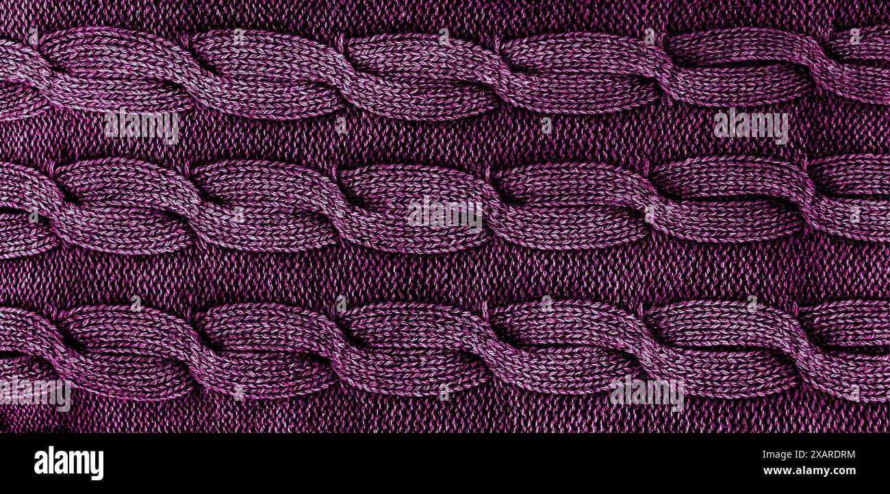 Texture de tissu en maille violette avec des torsions vues de près Banque D'Images