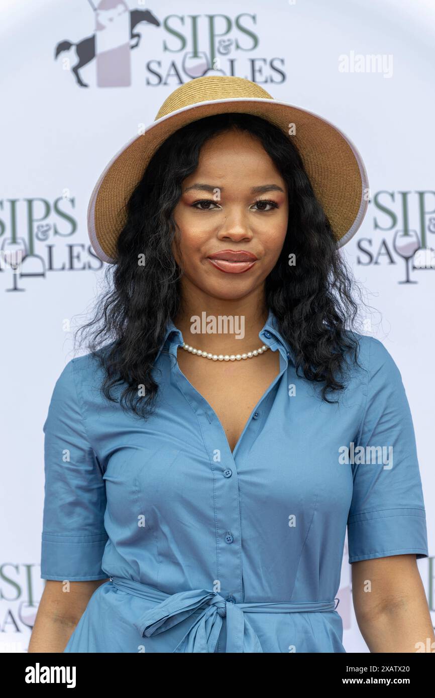 Los Angeles, États-Unis. 08 juin 2024. Model Kia Hill assiste à Sips and Saddles-A Celebration of National Rose Day, un événement de polo à Will Rogers SHP, Los Angeles, CA, 8 juin 2024 crédit : Eugene Powers/Alamy Live News Banque D'Images