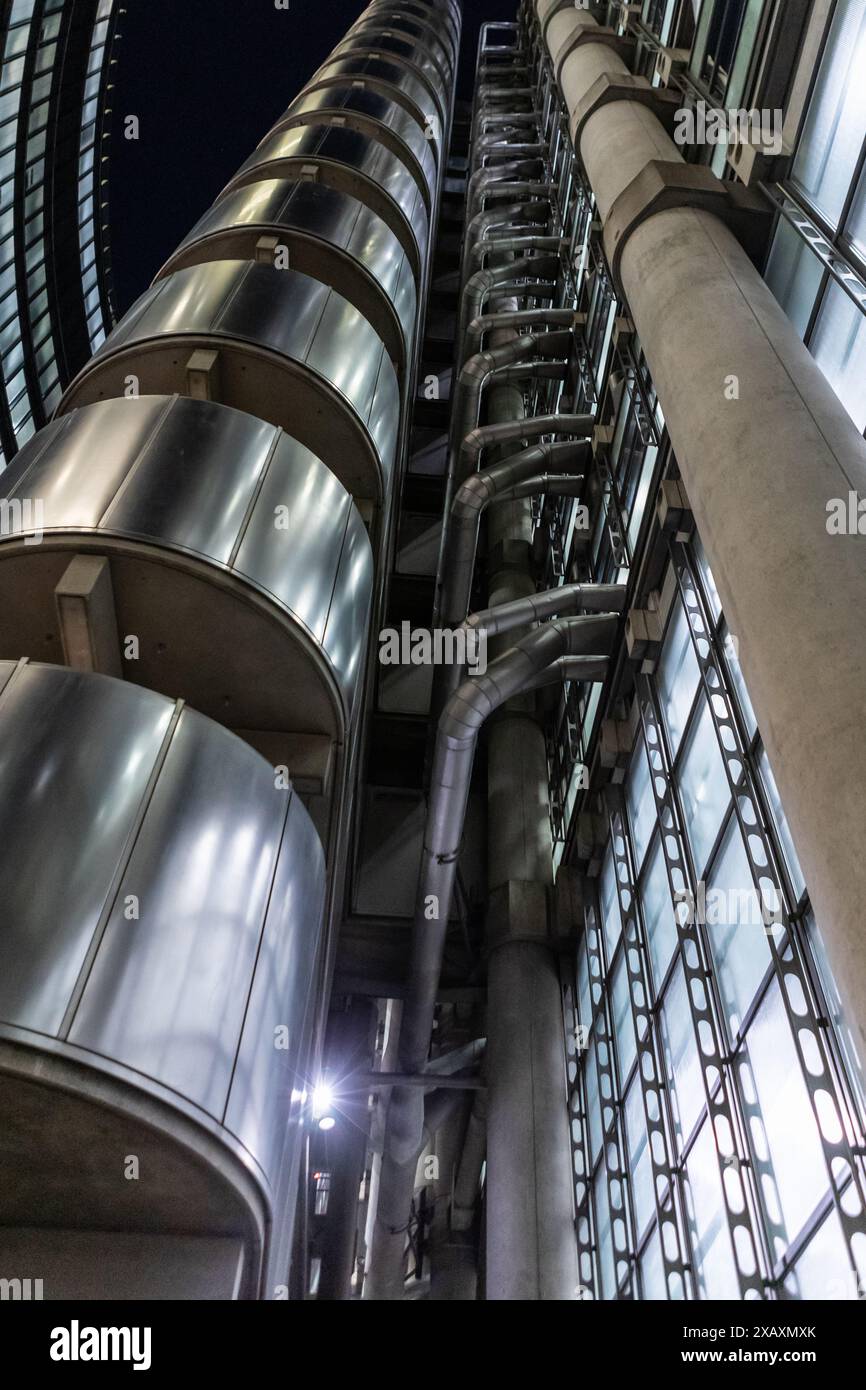 Londres, Angleterre – août 2023 - Lloyd's Building a été conçu comme une machine flexible pour un marché financier, la construction en métal froid lui donne Banque D'Images