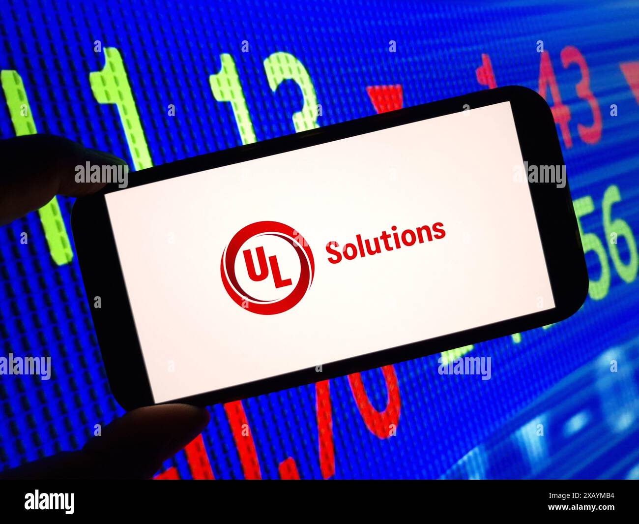 Konskie, Pologne - 09 juin 2024 : logo de la société UL solutions Inc affiché sur le téléphone portable Banque D'Images