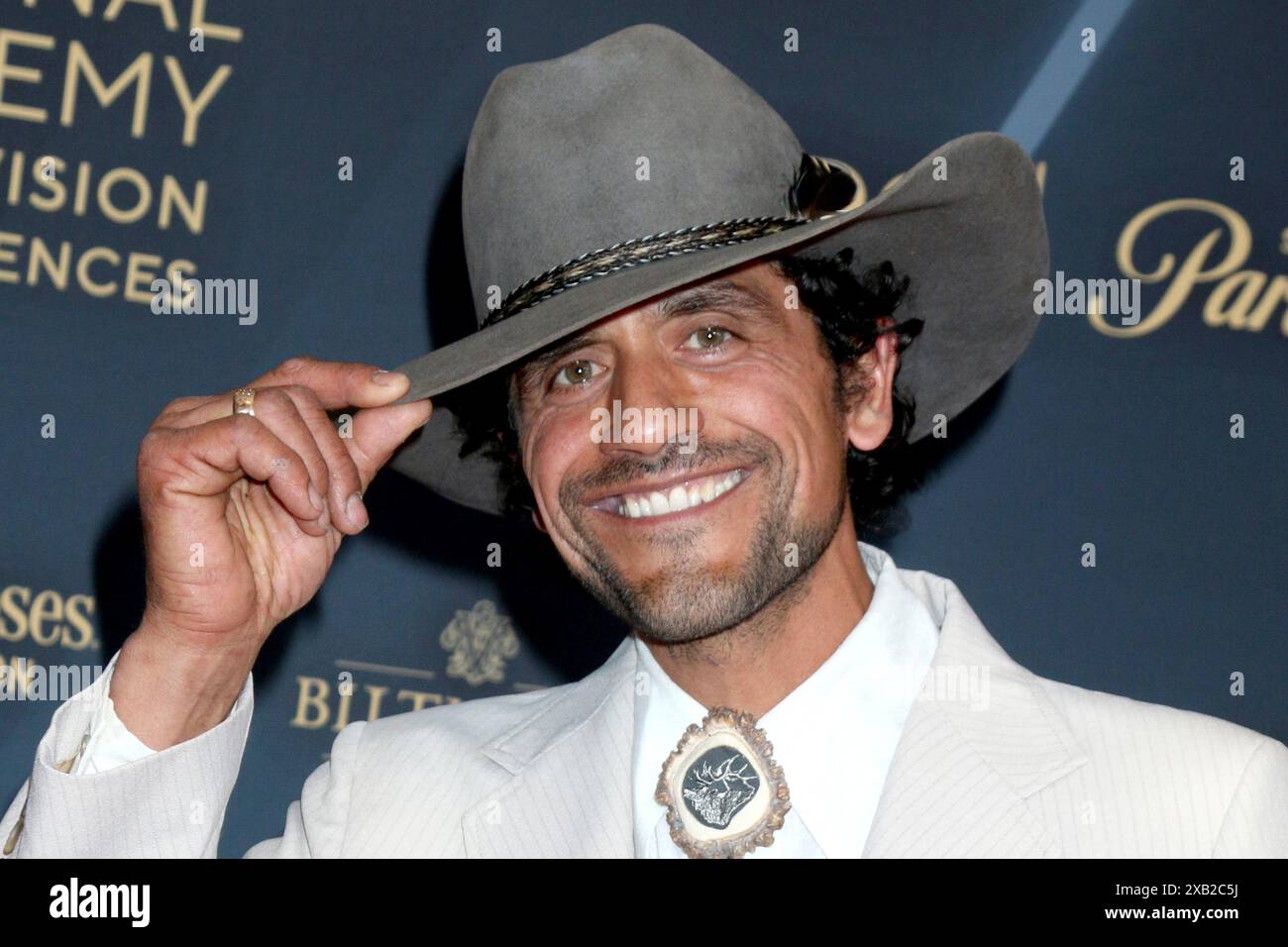 8 juin 2024, Los Angeles, CA, États-Unis : LOS ANGELES - 8 juin : Eduardo Garcia arrive à la 51e cérémonie annuelle Daytime Emmy Creative Arts & Lifestyle Awards - arrivées à l'hôtel Bonaventure le 8 juin 2024 à Los Angeles, CA. (Crédit image : © Kay Blake/ZUMA Press Wire) USAGE ÉDITORIAL SEULEMENT! Non destiné à UN USAGE commercial ! Banque D'Images