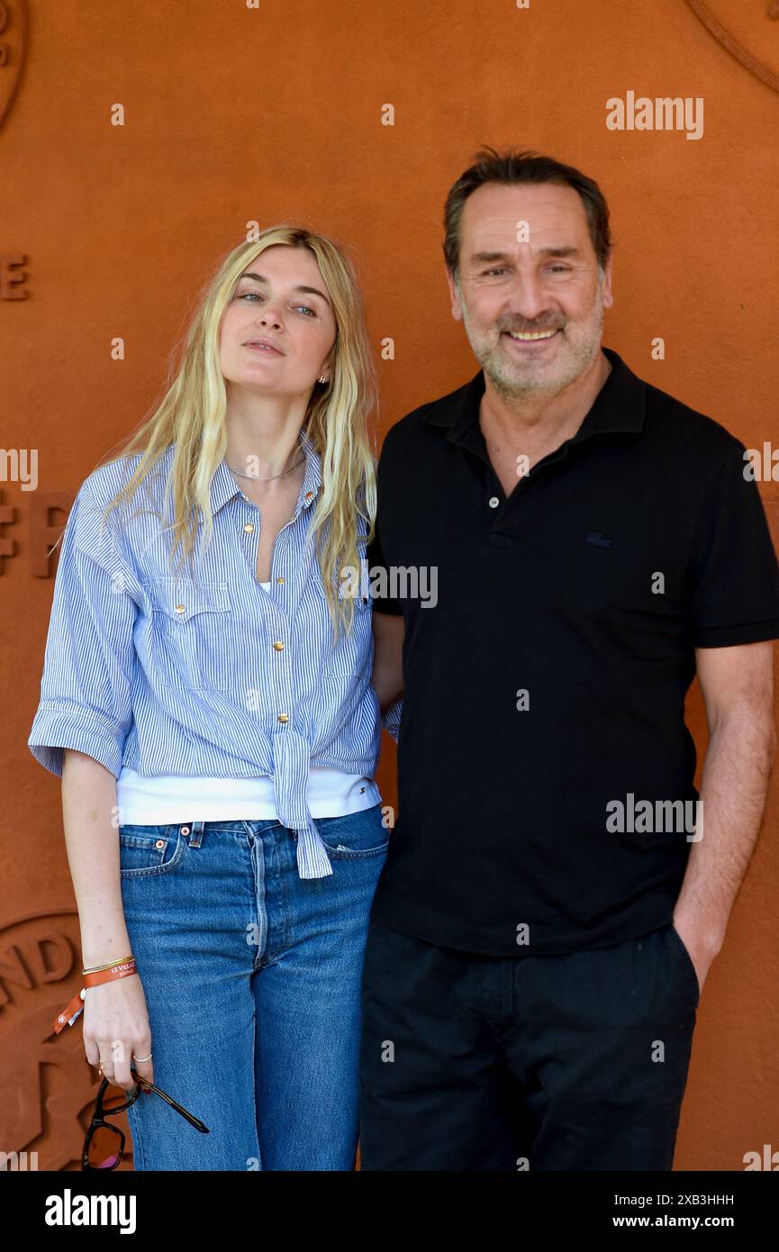 Gilles Lellouche Et Aliz e Guinochet Banque De Photographies Et D gilles-lellouche-et-aliz-e-guinochet-banque-de-photographies-et-d