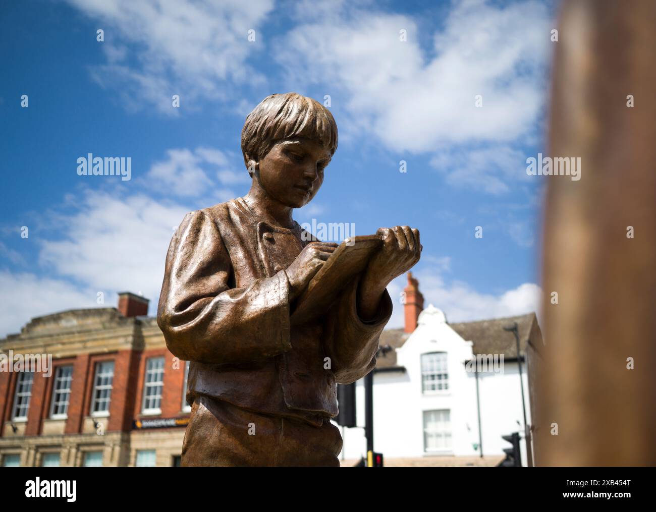 Lincoln, Royaume-Uni, 6 juin 2024, George Boole sculpture and Memorial à la gare de Lincoln Banque D'Images