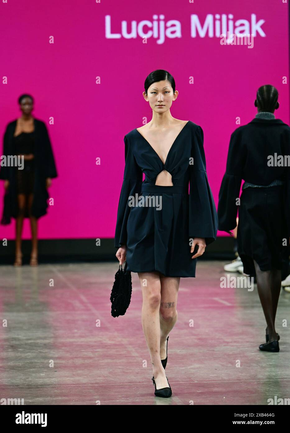 LONDRES, ROYAUME-UNI. 10 juin 2024. Graduate Fashion week 2024 jour 1 - University of Derby Catwalk, Londres, Royaume-Uni. Crédit : Voir Li/Picture Capital/Alamy Live News Banque D'Images