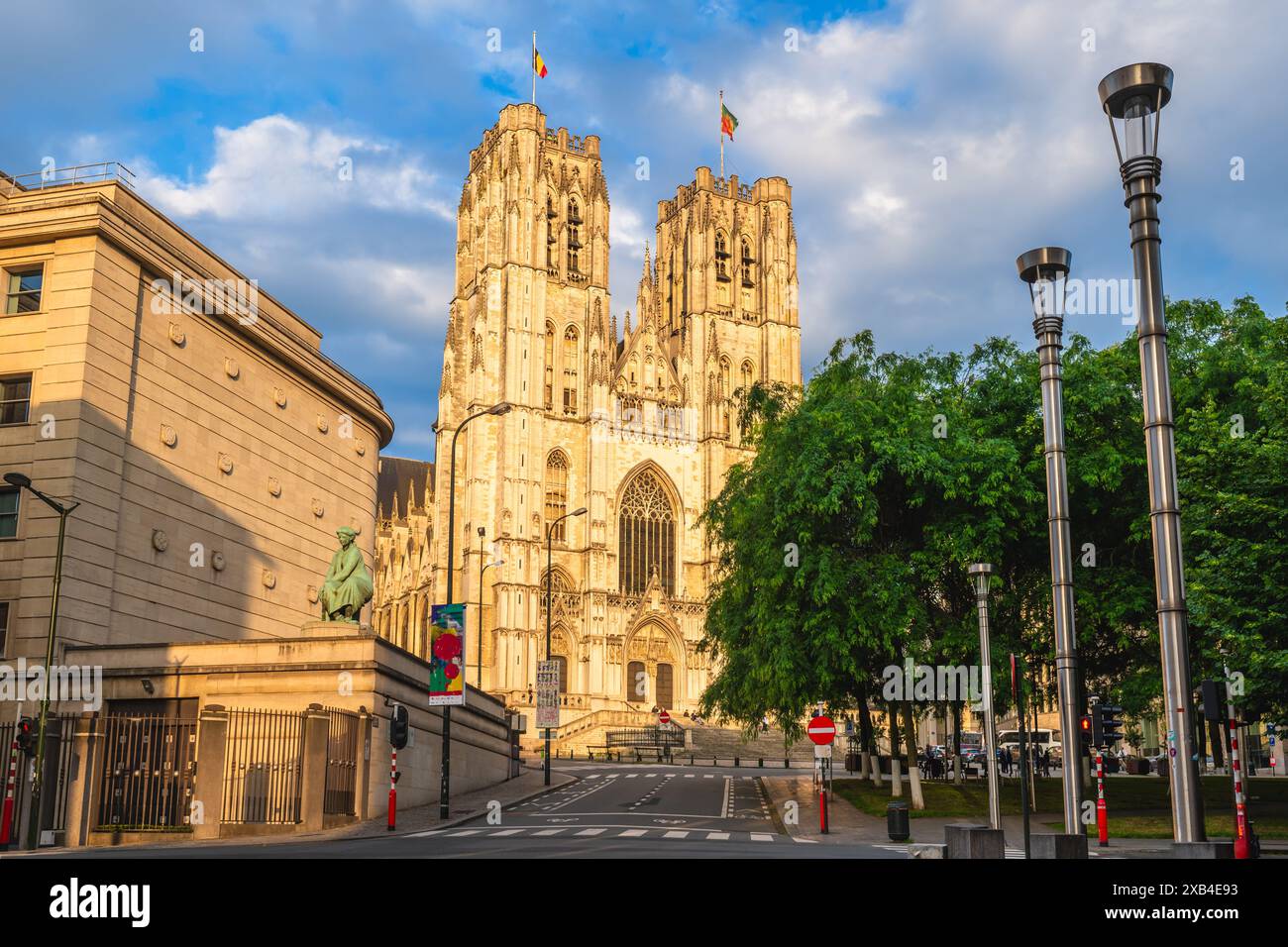 Vue générale de la cathédrale Saint-Michel et St Gudula située à Bruxelles, Belgique Banque D'Images