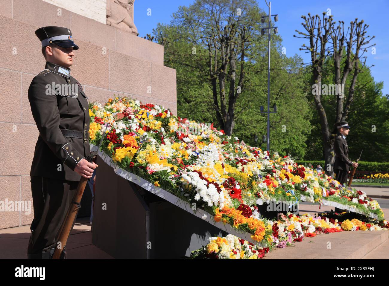 Le 4 mai 1990, la Lettonie a proclamé son indépendance de l'URSS après des décennies d'occupation soviétique, et cette date est toujours célébrée à Riga. Banque D'Images