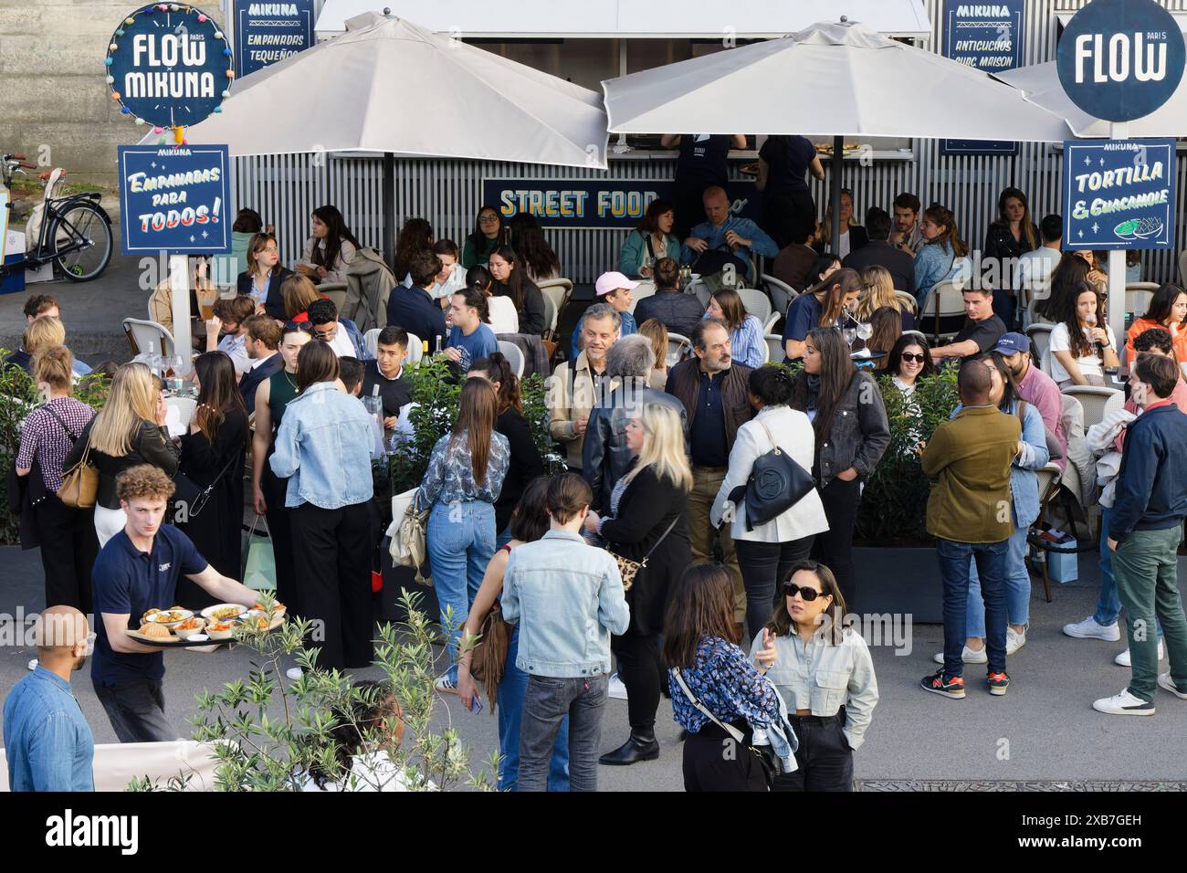 Paris, France. 6 juin 2024. Restaurant le Flow à Paris, France. Crédit : Gerard Crossay/Alamy Stock photo Banque D'Images