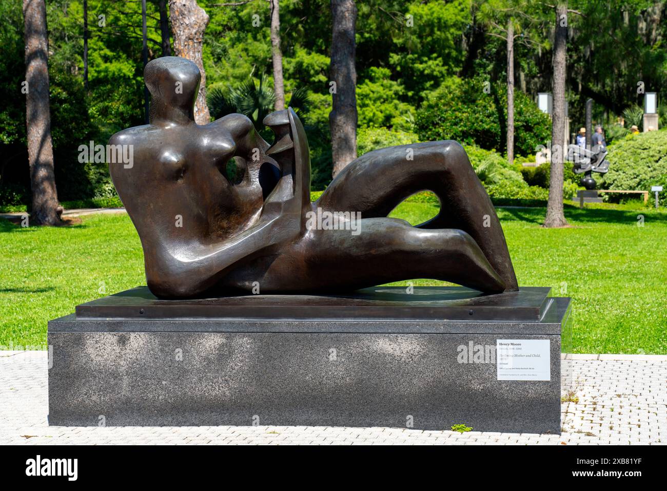 Henry Moore, mère et enfant couchés, don de la Sydney and Walda Besthoff Foundation, Nouvelle-Orléans, Louisiane, États-Unis. Banque D'Images