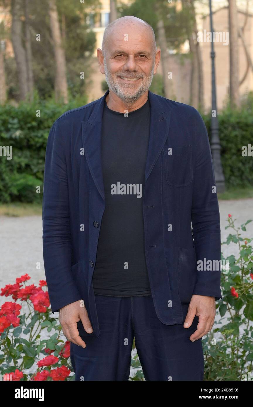 Riccardo Milani BEI der 10. Verleihung des Premio Anna Magnani 2024 im Casa del Cinema Villa Borghese. ROM, 10.06.2024 *** Riccardo Milani à la 10e cérémonie de remise des prix du Premio Anna Magnani 2024 à la Casa del Cinema Villa Borghese Rome, 10 06 2024 Foto:XA.XM.xTinghinox/xFuturexImagex magnani 4698 Banque D'Images