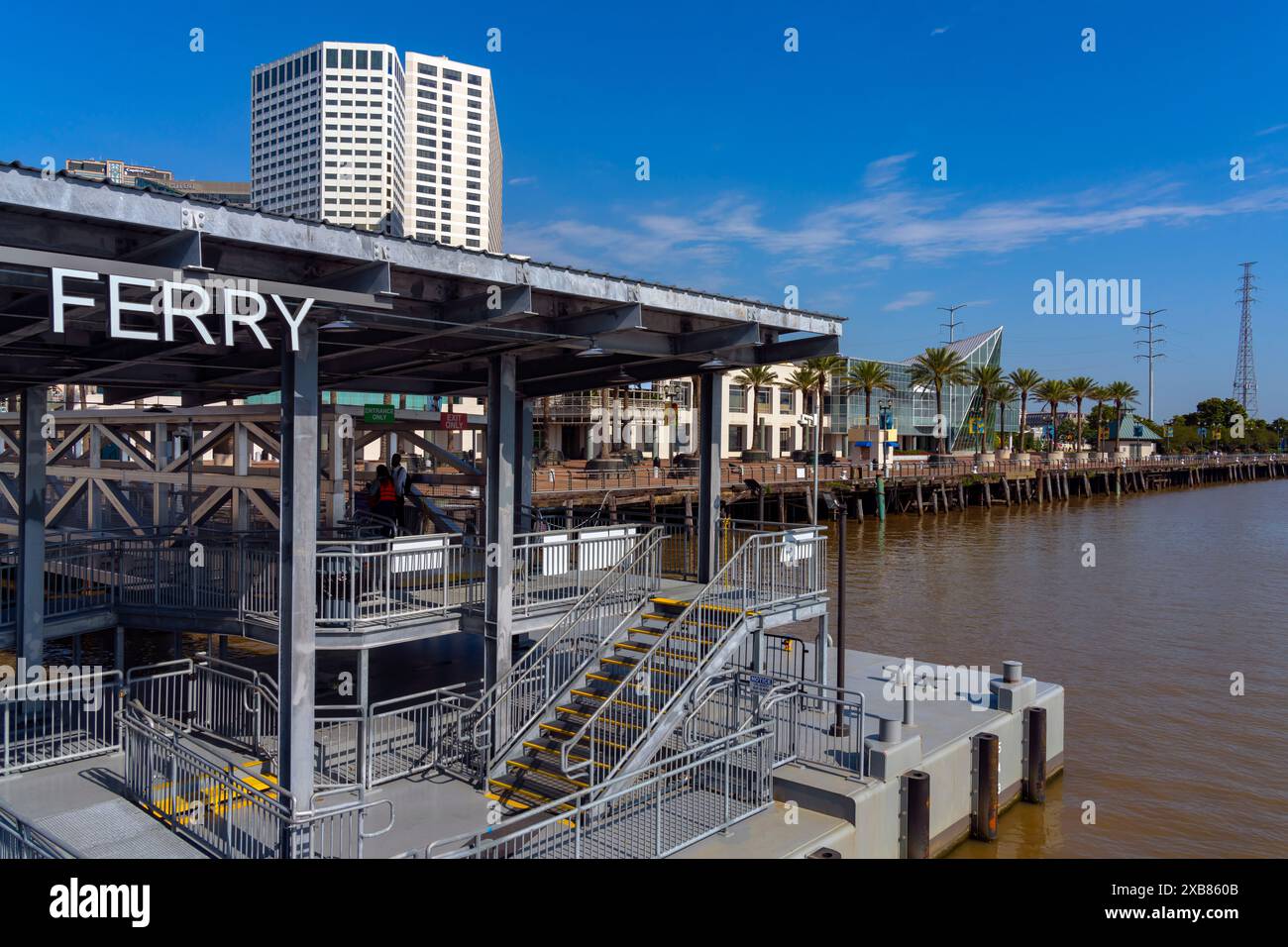 Terminal de ferry de canal Street sur le fleuve Mississippi, Nouvelle-Orléans, Louisiane, États-Unis. Banque D'Images
