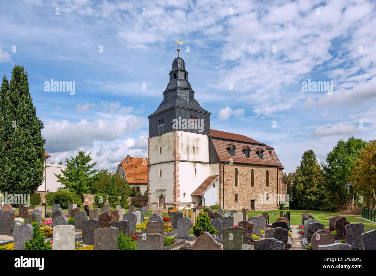 Geography / Travel, Germany, Thuringe, Dankmarshausen, Evangelical obtenu-Kilian-Kirche, CIMETIÈRE, AUTORISATION-DROITS-SUPPLÉMENTAIRE-INFO-NON-DISPONIBLE Banque D'Images