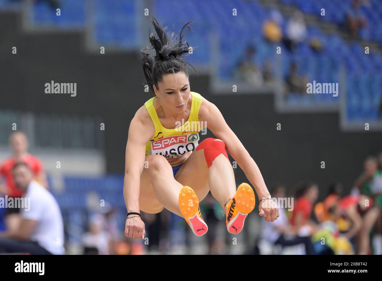 Roma, Italie. 11 juin 2024. La roumaine Florentina Costina Iusco affronte les femmes de saut en longueur lors de la 26e édition des Championnats d'Europe d'athlétisme de Rome 2024 au stade olympique de Rome, Italie - mardi 11 juin 2024 - Sport, Athlétisme (photo de Fabrizio Corradetti/LaPresse) crédit : LaPresse/Alamy Live News Banque D'Images