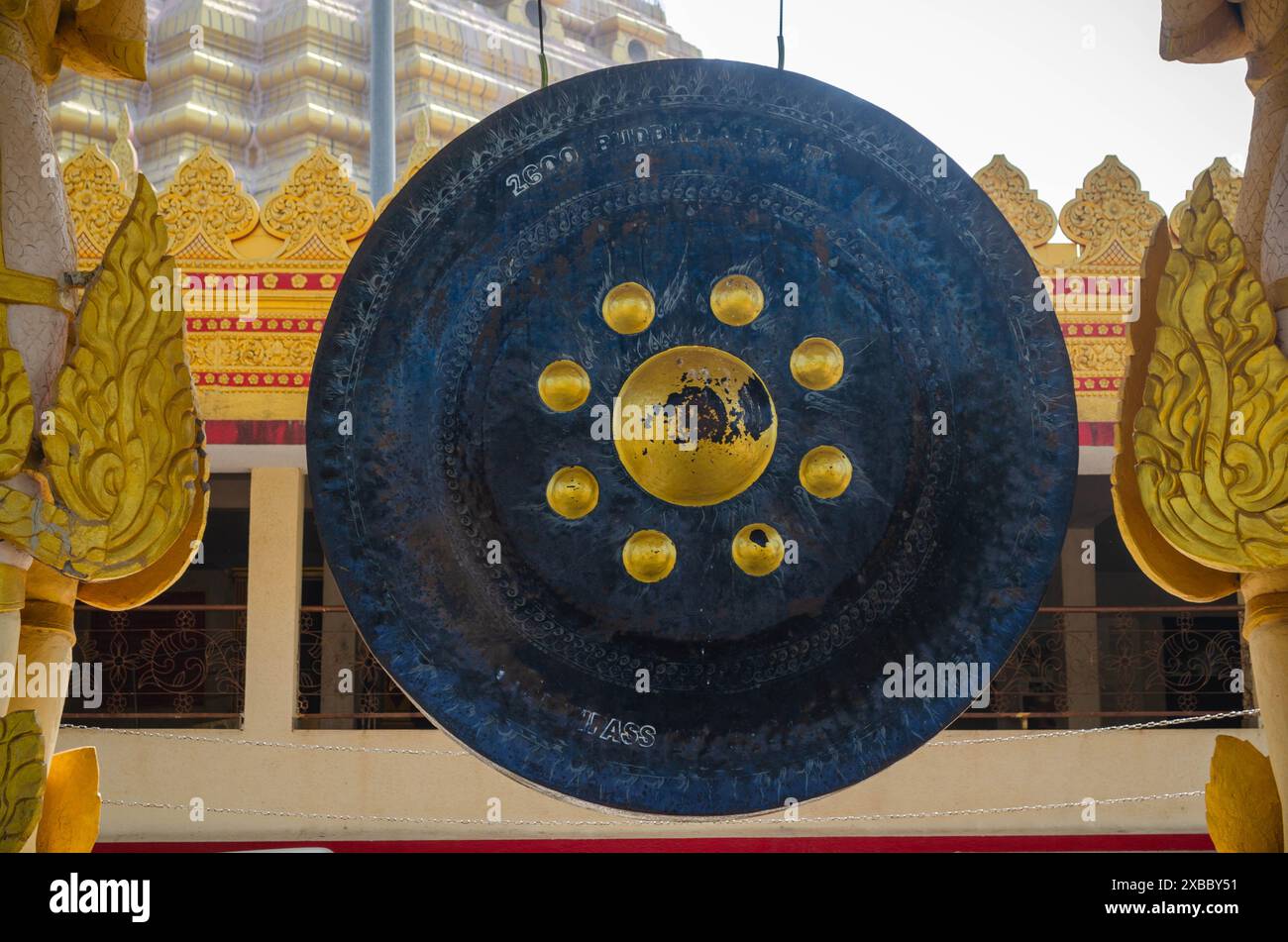 Un gong à la Pagode Global Vipassana à Mumbai, en Inde Banque D'Images