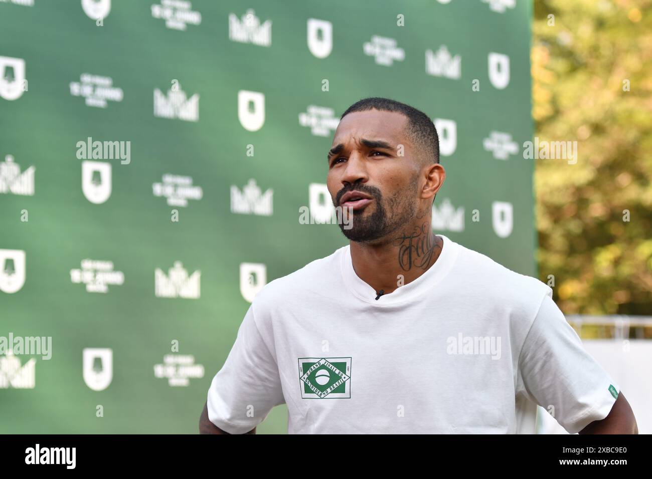 São PAULO, BRÉSIL - 11 JUIN : boxeur Esquiva Falcao pendant la nuit Spaten Fight : Silva x Sonnen : entraînement ouvert : au parc Ibirapuera le 11 juin 2024 à Sao Paulo, Brésil. (Photo de Leandro Bernardes/PxImages/Sipa USA) São PAULO, BRÉSIL - 11 JUIN : Boxer Esquiva Falcao pendant la nuit Spaten Fight : Silva x Sonnen : entraînement ouvert au parc Ibirapuera le 11 juin 2024, à Sao Paulo, Brésil. (Photo de Leandro Bernardes/PxImages/SIPA USA) Banque D'Images