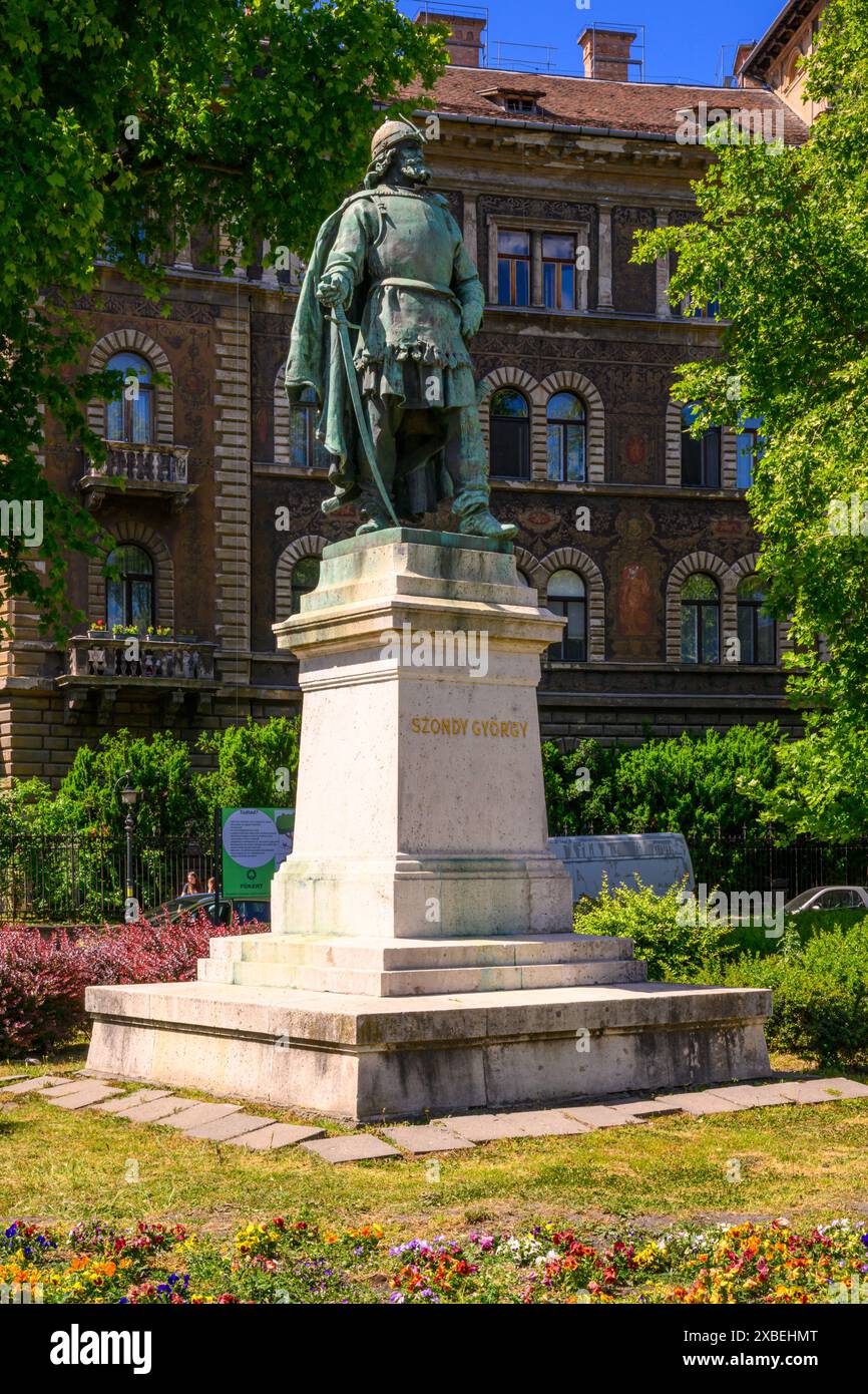 Statue de György Szondy, Budapest, Hongrie Banque D'Images