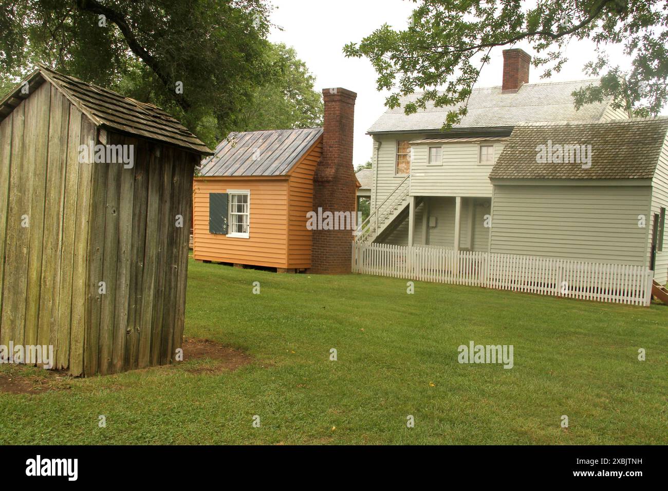 Appomattox court House, va, États-Unis. Vue extérieure du magasin Plunkett-Meeks et du cabinet d'avocats Woodson. Banque D'Images