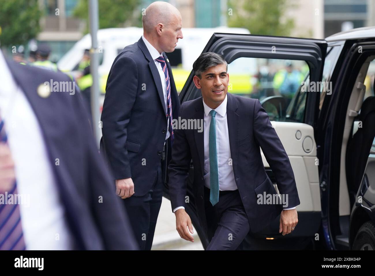 Le premier ministre Rishi Sunak arrive à Grimsby pour un événement ...