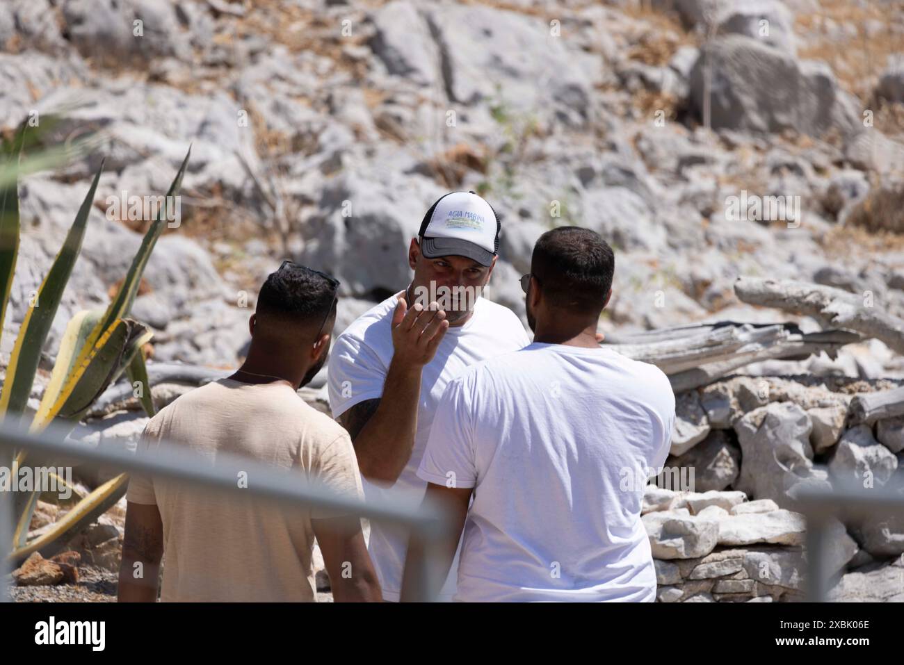 PHOTO:JEFF GILBERT dimanche 09 juin. La photo montre la police grecque à l'endroit près d'Agia Marina, près de Pedi, où un corps a été retrouvé allègrement Banque D'Images