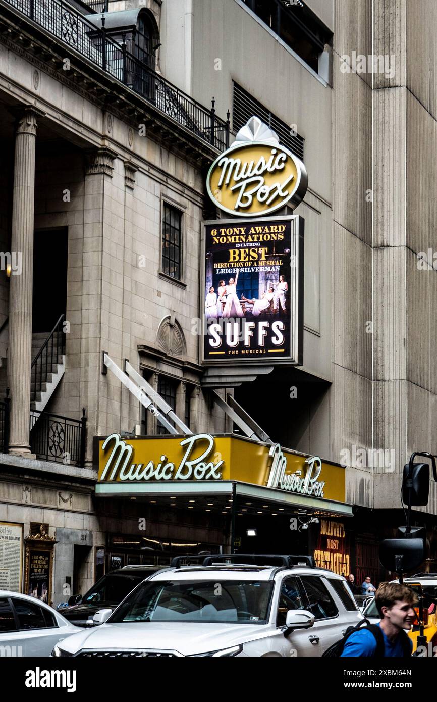'Suffs' au Music Box Theatre de Broadway, New York, NY., États-Unis Banque D'Images