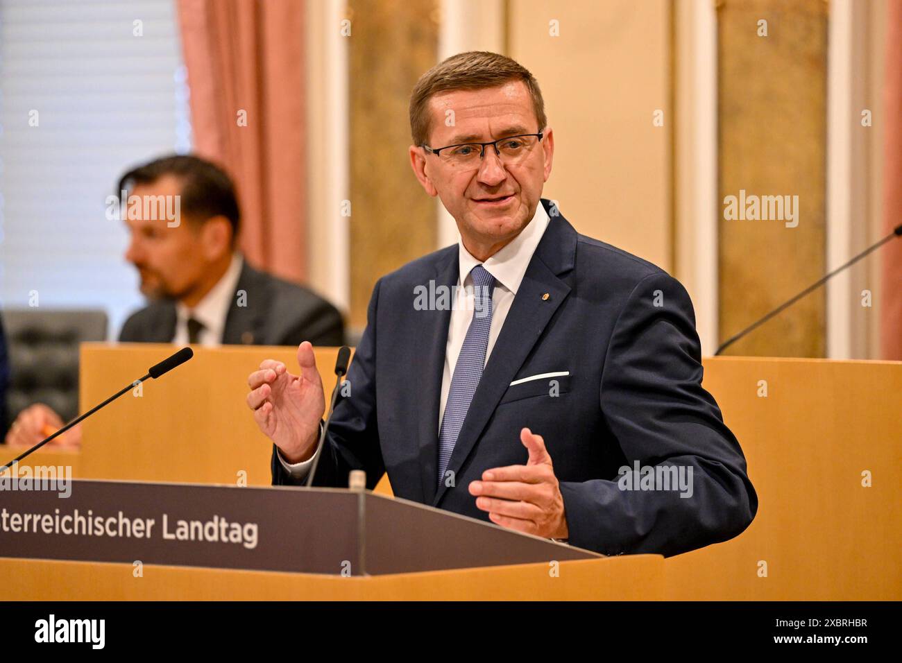 Landhaus Linz, Landtagssitzung 13.04.2024, Landhaus Linz AUT, Promenade, Landtagssitzung, im Bild LR Markus Achleitner VP Oberoesterreich *** Landhaus Linz, Landtagssitzung 13 04 2024, Landhaus Linz AUT, Promenade, Landtagssitzung, sur la photo LR Markus Achleitner VP Oberoesterreich Landhaus Linz, Promenade, Landtagssitzung, 13.06.2024-23 20240613 Banque D'Images