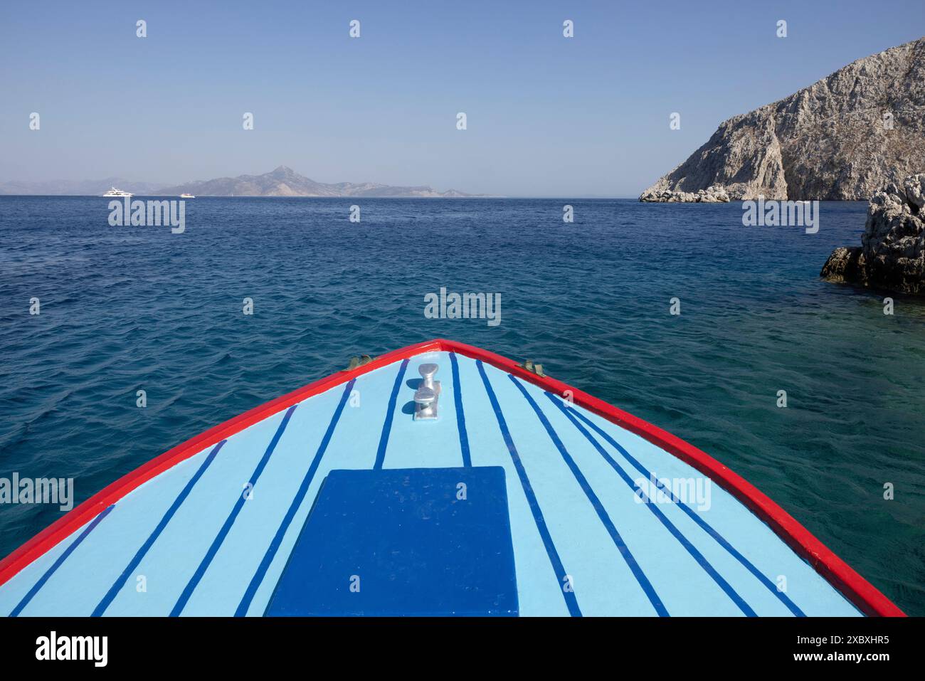 Zone de plage de Pedi sur l'île de Symi du groupe d'îles du Dodécanèse, où le corps du médecin de télévision Michael Mosley a été trouvé, Grèce, Europe Banque D'Images