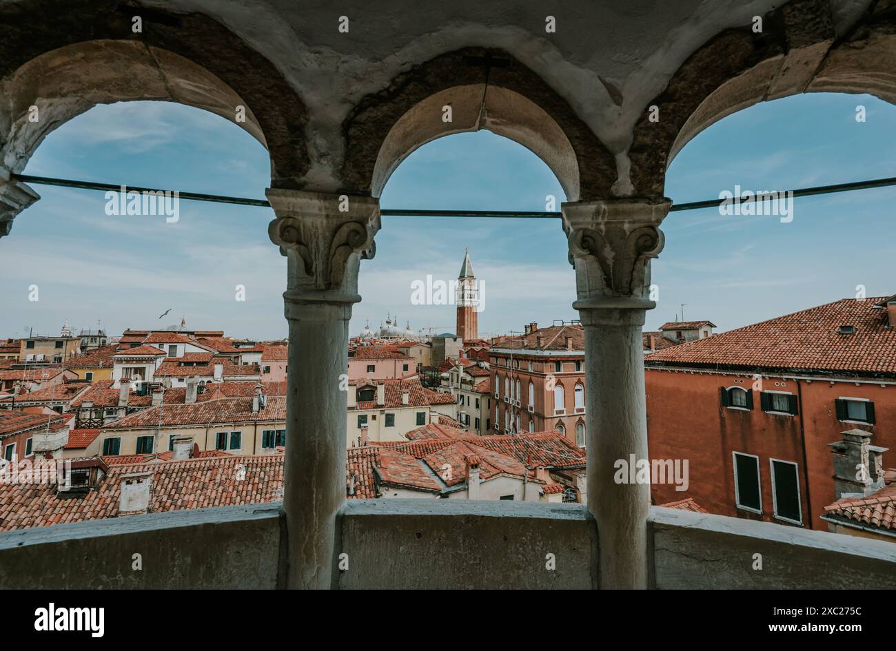 Vue de Venise, Italie du haut du Palazzo Contarini del Bovolo. Banque D'Images
