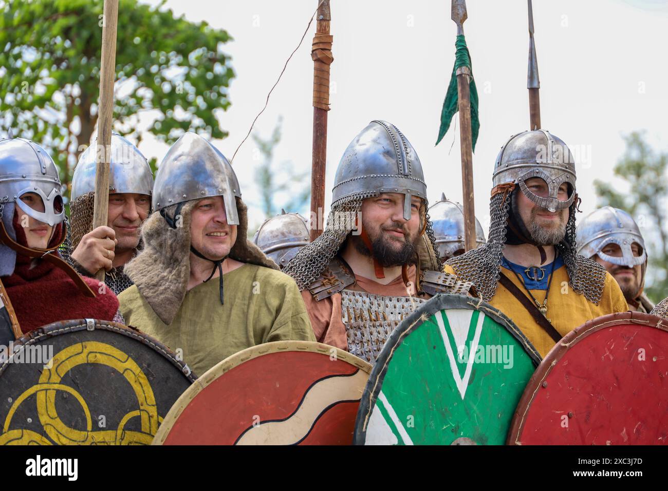 Guerriers de la Russie antique pendant les périodes et les époques historiques de festival, reconstitution historique des âges IX - XII Banque D'Images