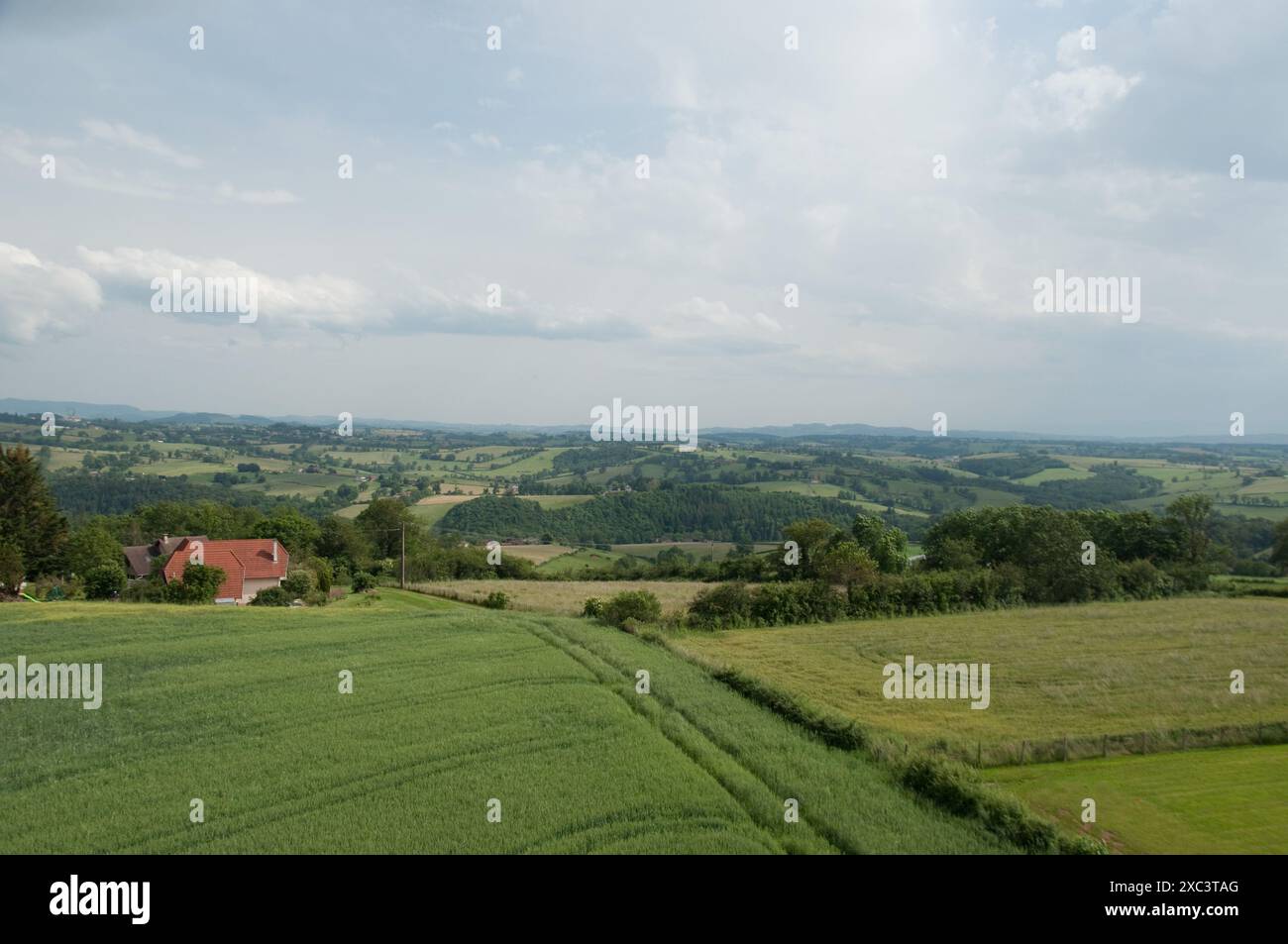 Vue depuis la Tour notre-Dame de Prompt succour, Coutouvre, Loire, Auvergne-Rhône-alpes ; France; belle campagne ; belles vues; Banque D'Images