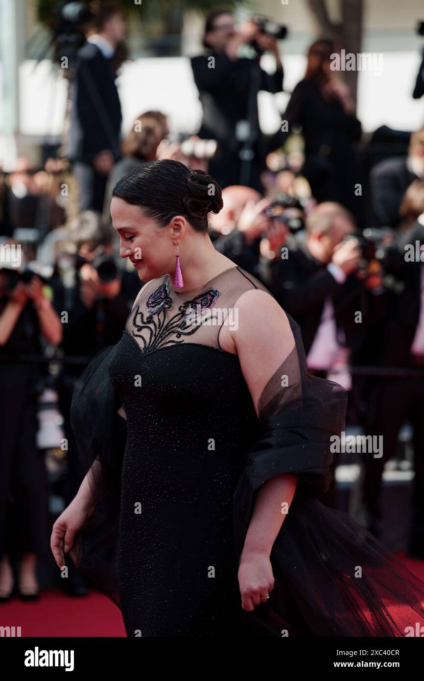 CANNES, FRANCE - 23 MAI : Lily Gladstone attenda le tapis rouge de L'amour Ouf au Festival de Cannes 2024, à Cannes, France(photo Giovan Banque D'Images