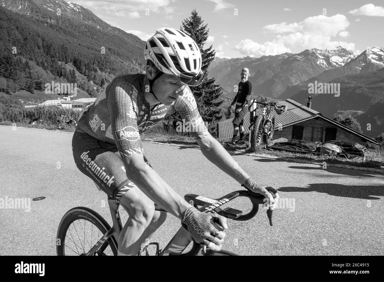 Suisse, Canton Tessin, Tour de Suisse 2024, Carì Banque D'Images