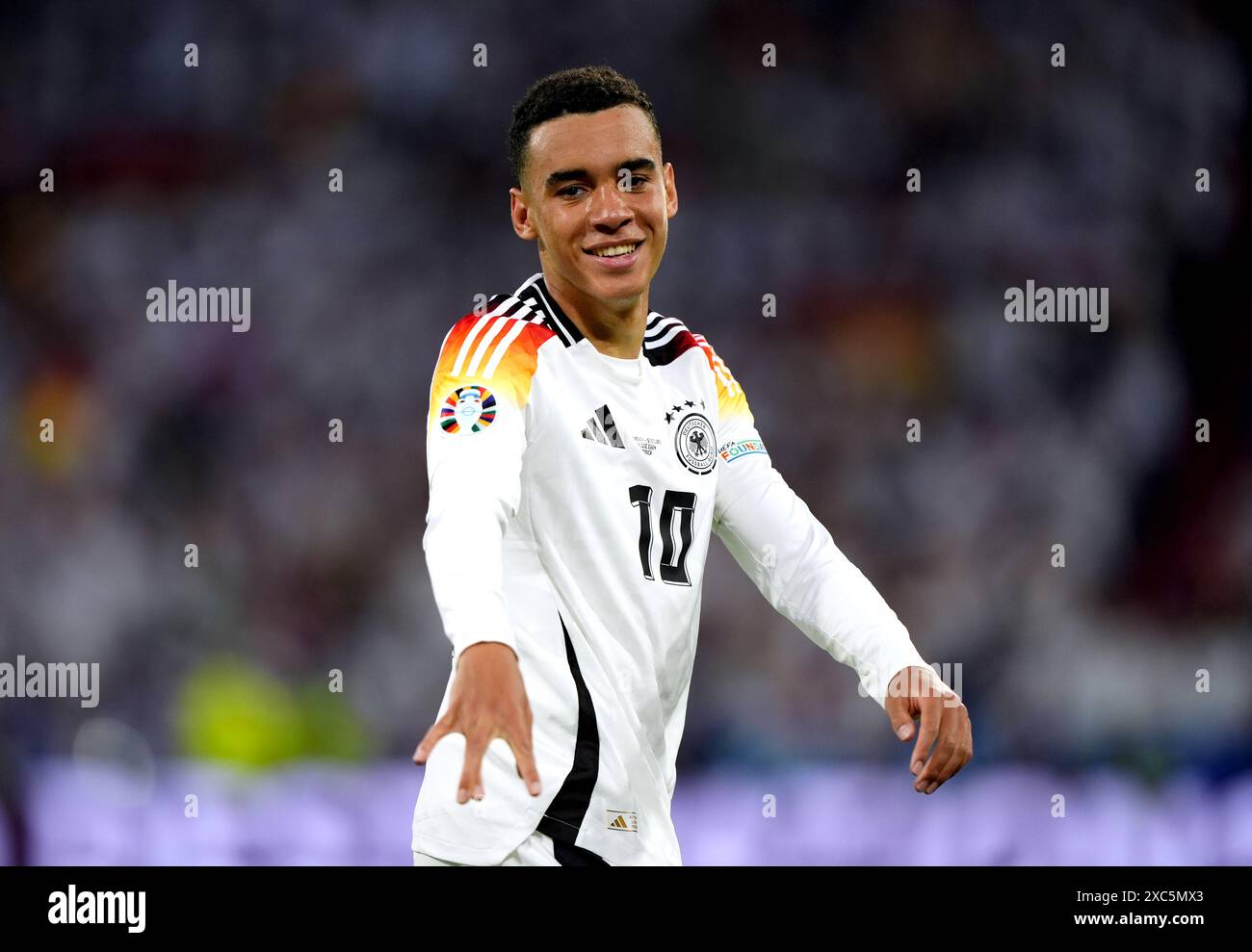 L'Allemand Jamal Musiala célèbre après avoir marqué le deuxième but de son équipe lors du match du groupe A De l'UEFA Euro 2024 au Munich Football Arena, en Allemagne. Date de la photo : vendredi 14 juin 2024. Banque D'Images