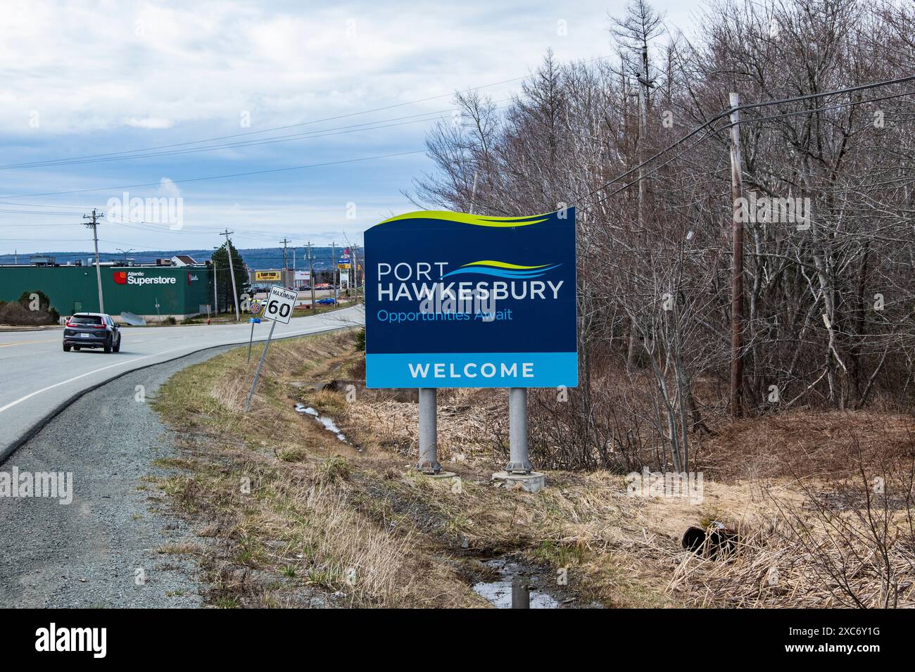 Bienvenue à Port Hawkesbury panneau sur NS 104 en Nouvelle-Écosse, Canada Banque D'Images