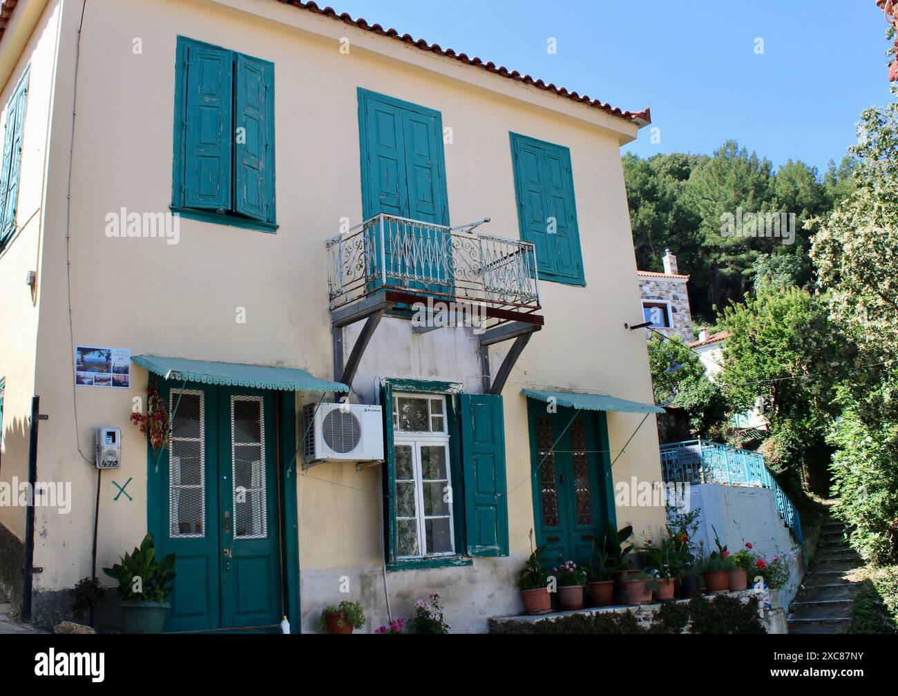 Manolates est l'un des villages les plus pittoresques de Samos, en Grèce Banque D'Images