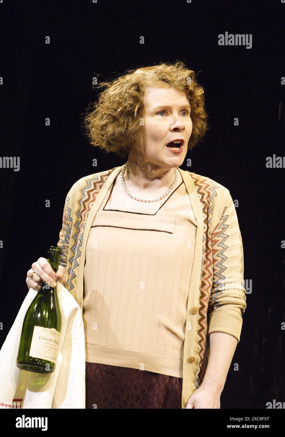 Imelda Staunton (Nora Barnacle) à CALICO de Michael Hastings au Duke of York's Theatre, Londres WC2 03/03/2004 réalisateur : Edward Hall Banque D'Images