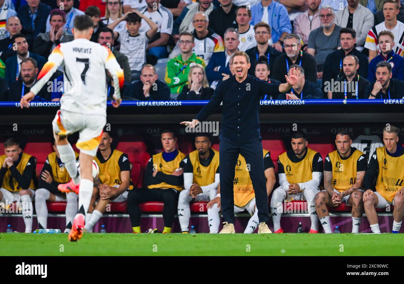 Entraîneur Julian Nagelsmann Allemagne schreit und gestikuliert, UEFA EURO 2024 - Groupe A, Allemagne vs Ecosse, Fussball Arena München AM 14. Juin 2024 à München, Deutschland. Foto von Silas Schueller/DeFodi images formateur Julian Nagelsmann Allemagne gestes et cris, UEFA EURO 2024 - Groupe A, Allemagne vs Écosse, Munich Football Arena le 14 juin 2024 à Munich, Allemagne. Photo de Silas Schueller/DeFodi images Defodi-738 738 GERSCO 20240614 340 *** L'entraîneur Julian Nagelsmann Allemagne cris et gestes, UEFA EURO 2024 Groupe A, Allemagne vs Ecosse, Munich Football Arena le 14 juin 2024 à Munich, GE Banque D'Images