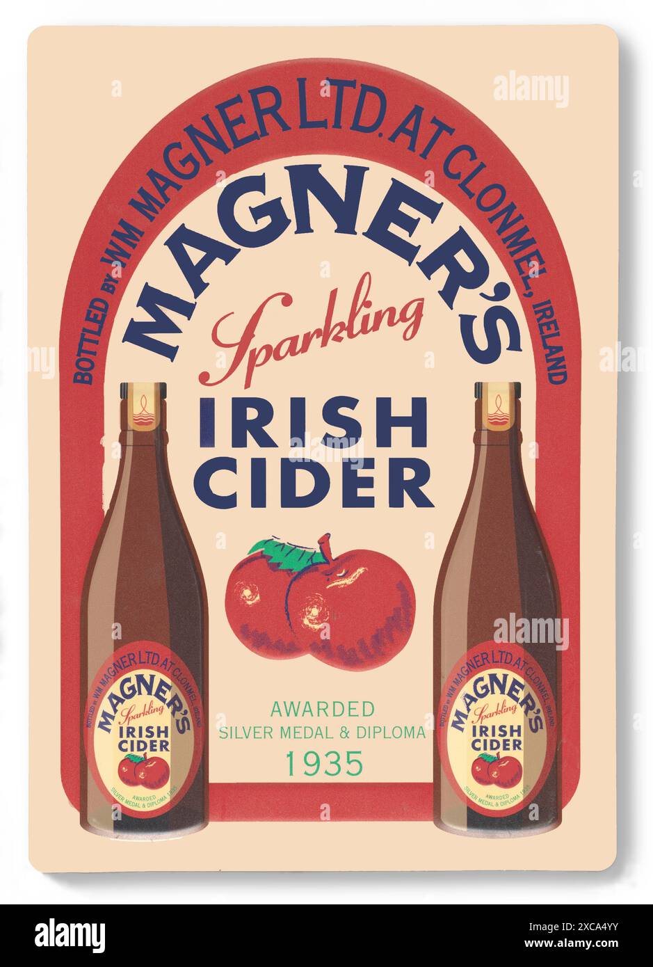 Une affiche publicitaire du milieu du XXe siècle pour Magnier's Cider célébrant une médaille d'argent et un diplôme en 1935, Clonmel, County Tipperary, Irlande Banque D'Images