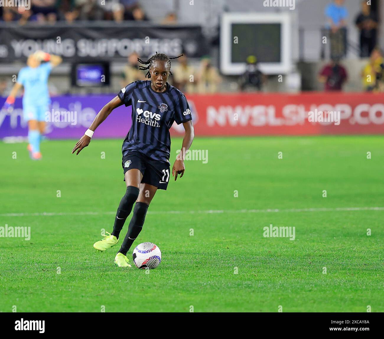 Washington DC, États-Unis. 15 juin 2024. L'attaquant Washington Spirit (11) Ouleymata Sarr lors d'un match de football NWSL entre les Washington Spirit et le San Diego Wave FC à Audi Field à Washington DC Justin Cooper/CSM/Alamy Live News Banque D'Images